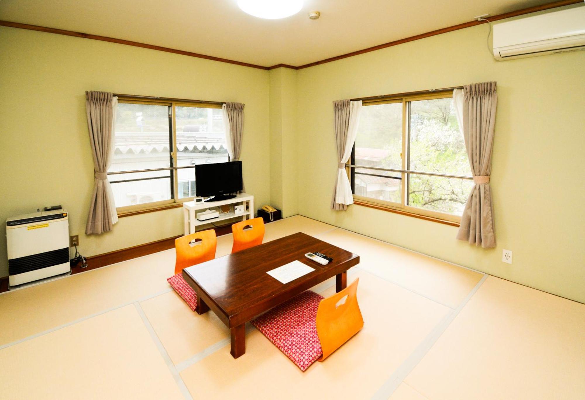 Belle Vue Nishiura Villa Minamiuonuma Ngoại thất bức ảnh